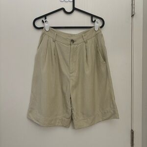 NEIWAI Vacation Bermuda Shorts XS Castle Wall